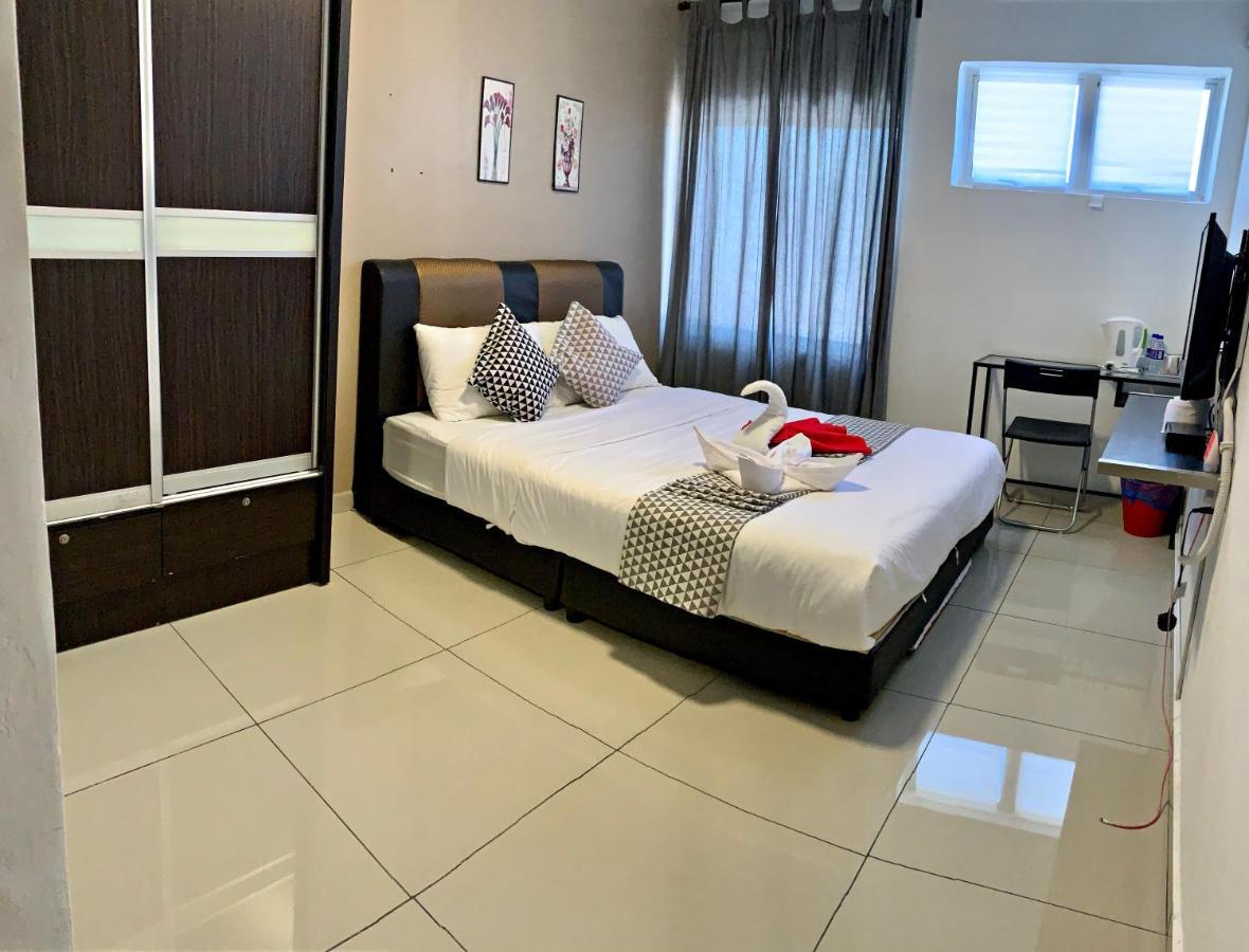 Pengkalan Dua Hotel Malacca Buitenkant foto